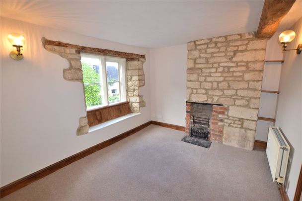 Crown Cottages Paganhill, Stroud, Gloucestershire, GL5 - Photo 1