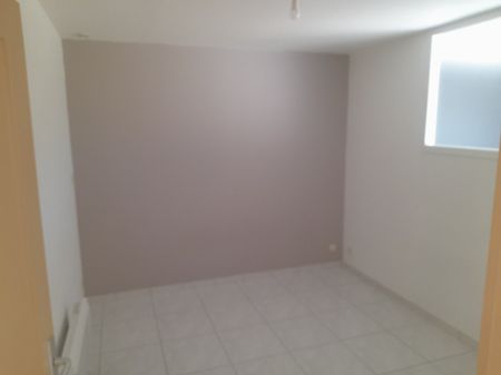 Location Appartement 2 pièces 51m² ATTIGNAT 01340 - Photo 2