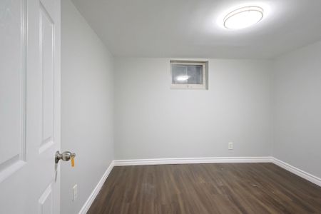 For Lease - 23 Mountland Drive Unit# BSMT, Toronto, Ontario - Photo 3