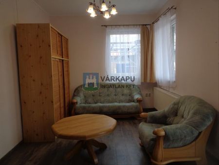 Kiadó újszerű állapotú ház - Székesfehérvár - Photo 3