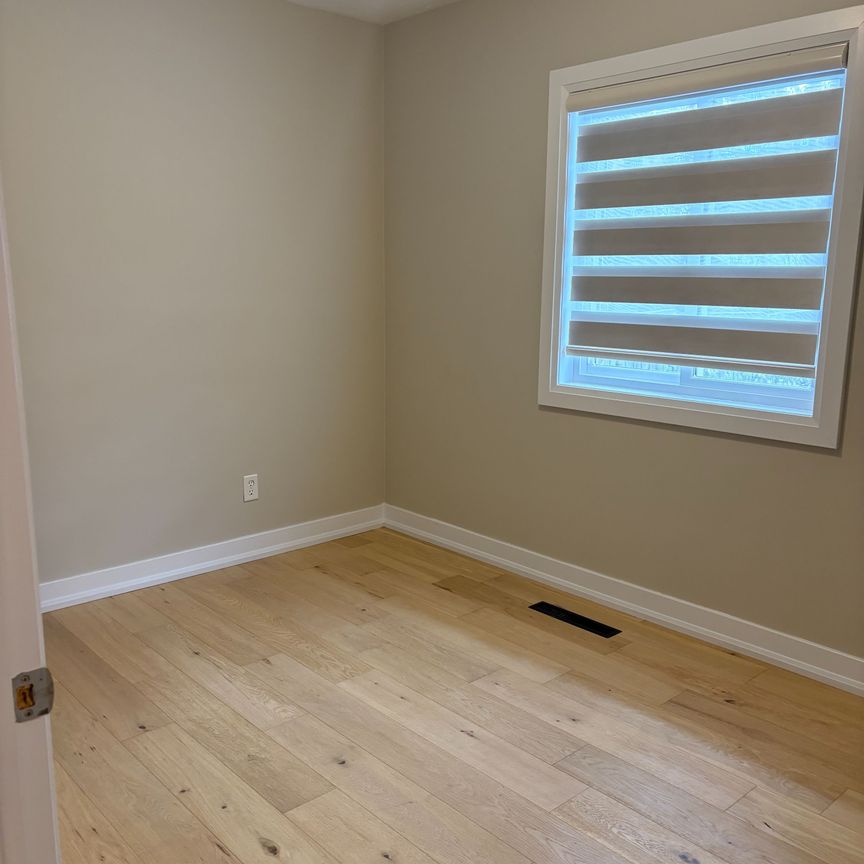 For Lease - 28 Dale Avenue, Hamilton, Ontario - Photo 1