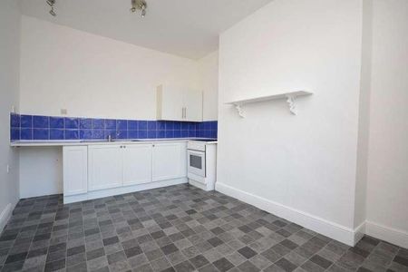 West Cliff Road, Ramsgate, CT11 - Photo 4