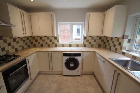 2 bedroom apartment to rent - Photo 5