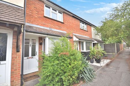 The Ridings, CM23, Bishop`S Stortford - Photo 3