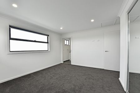 Impressive Modern Lifestyle - Photo 2
