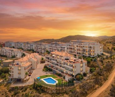 Apartamento planta baja en alquiler en Sitio de Calahonda, Mijas - Photo 1