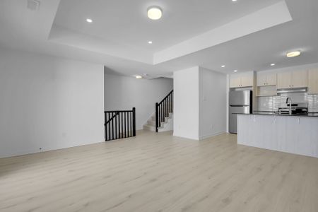 For Lease - 952 Chapman Mills Drive, Barrhaven, Ontario - Photo 2