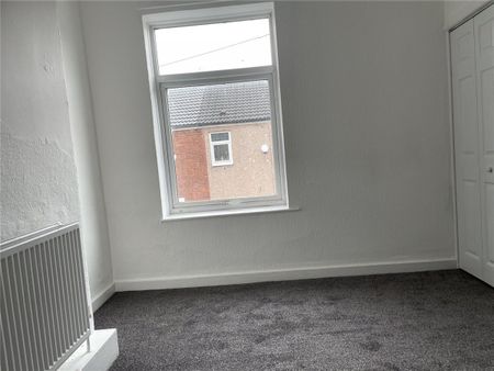 Sherwood Street, Chesterfield, Derbyshire, S40 - Photo 4