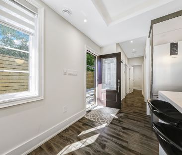 For Lease - 8 Fraserton Crescent, Toronto, Ontario - Photo 6