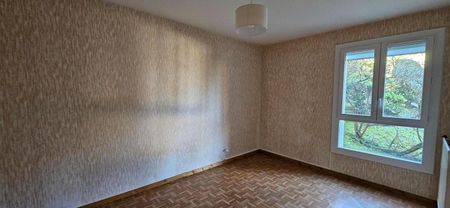 Location Appartement 4 pièces 83m² PRIVAS 07000 - Photo 5