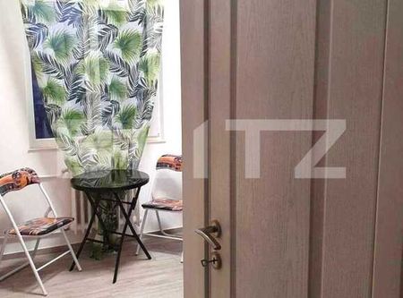 Garsoniera, 12 mp, recent renovata, zona Hotel Royal - Photo 2