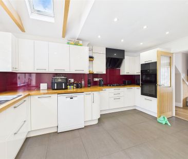 Balliol Way, Sandhurst Balliol Way, Sandhurst - Photo 1