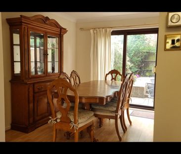 3 Bed Semi-Detached House, Gables Close, SE12 - Photo 5