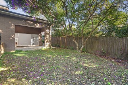 Contemporary 2-bedroom granny flat - Photo 4