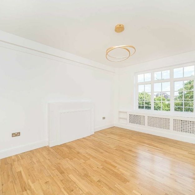 Maida Vale - Photo 1