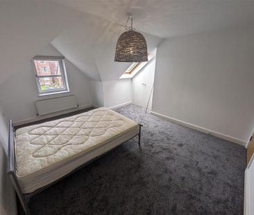 4 bedroom private hall to rent - Photo 5