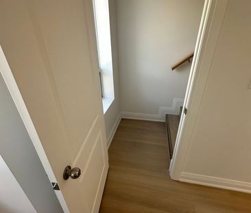 For Lease - 106 Miller Street Unit# 2, Toronto, Ontario - Photo 1