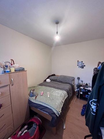 Unit 2, 100 Fitzroy Avenue, Belfast, BT7 1HX - Photo 4
