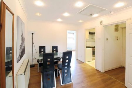 2 bedroom flat to rent - Photo 2