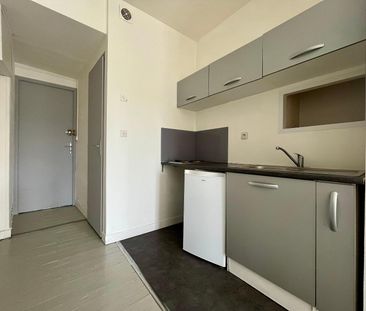 Location Appartement 1 pièce 31m² NANTES 44000 - Photo 4