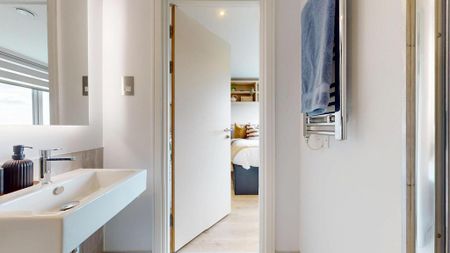 Studio to rent - Photo 3