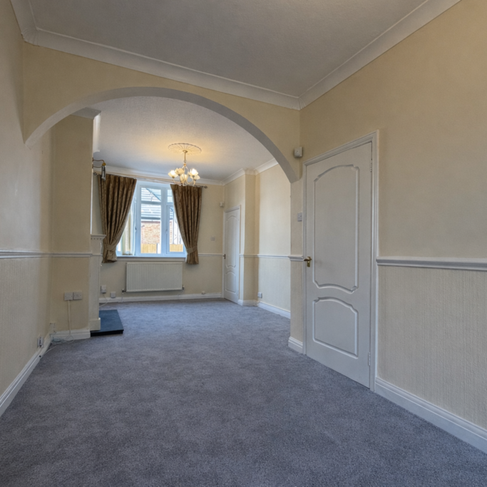 2 bedroom semi-detached house to rent - Photo 1