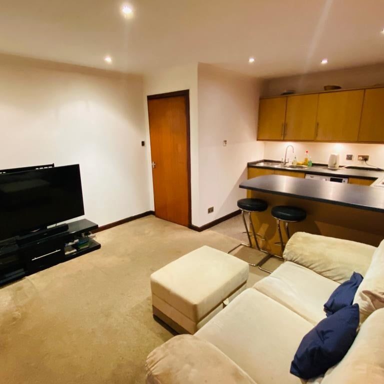 1 Bed Flat, Portland Street, AB11 - Photo 1