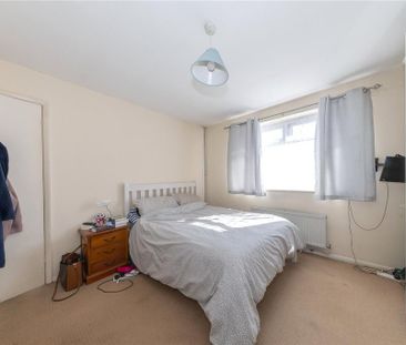 2 bedroom maisonette to rent - Photo 5