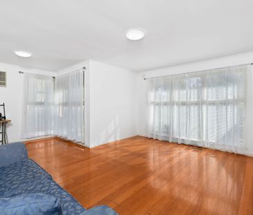 Charming Family Home in Prime Seaford Location - Photo 1