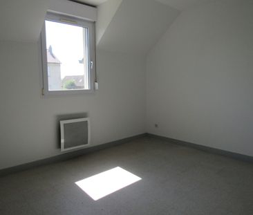 Maison à LE MELE-SUR-SARTHE 92.00 m² - Photo 2