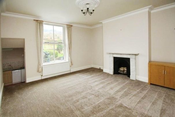 2 bedroom house to rent - Photo 1