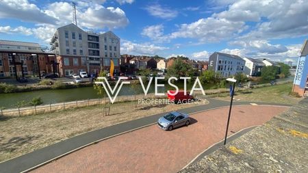 4 bedroom detached house to rent - Photo 5