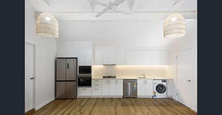 Premium Two-Bedroom Granny Flat in the Heart of Forestville – All Utilities Included - Photo 2