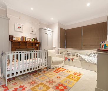 4 bedroom terraced house to rent - Photo 3