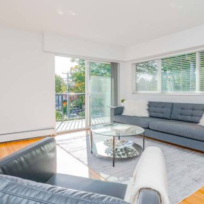 Kitsilano-Character-Private-BIG BALCONY-Wood floors-DISHWASHER -BRIGHT - Photo 3