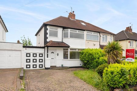3 bed semi-detached house to rent in Yoxall Road, Solihull, B90 - Photo 3