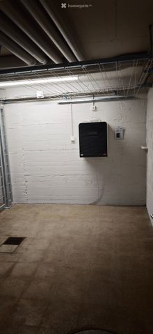 Moderne 3.5-Zimmer-Wohnung mit Balkon, Terrasse und Garagenparkplatz in Bern, Ostermundigen - Photo 2