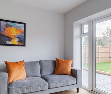 Impeccably built six-bedroom house share, designed for modern Cambr... - Photo 2