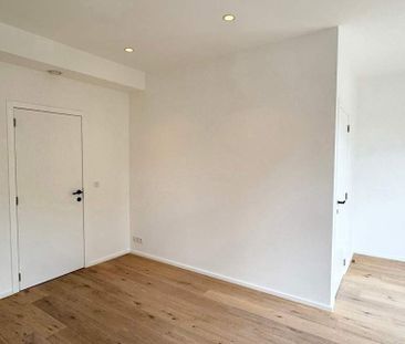 Woning te huur in Sint-Pieters-Woluwe voor € 3.000 met 5 slaapkamers - Photo 4