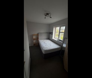 Room in a Shared House, House, B27 - Photo 6