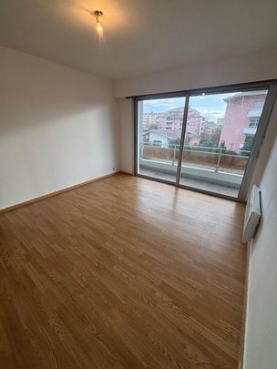 Location Appartement 2 pièces 42m² DAX 40100 - Photo 1