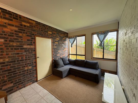Spacious 5-Bedroom Home for the Whole Family - Photo 1