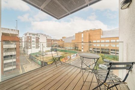 1 bedroom flat to rent - Photo 5