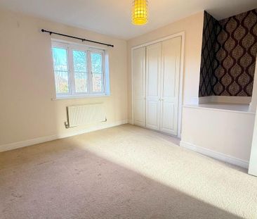 2 bedroom semi-detached house to rent - Photo 4