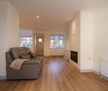 Brooklawn Wood, Stradbrook Road, Blackrock, Dublin - Photo 5