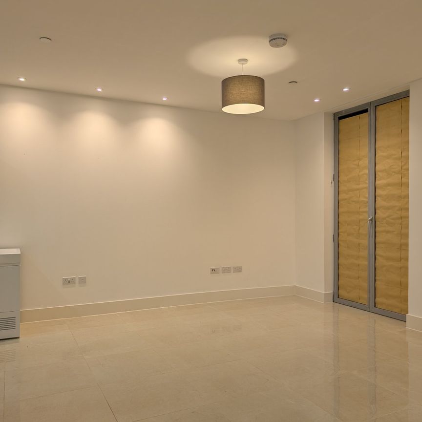 1 bedroom studio apartment to rent - Photo 1