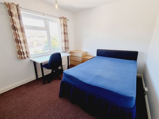 4 Bed Student Accommodation - Photo 1