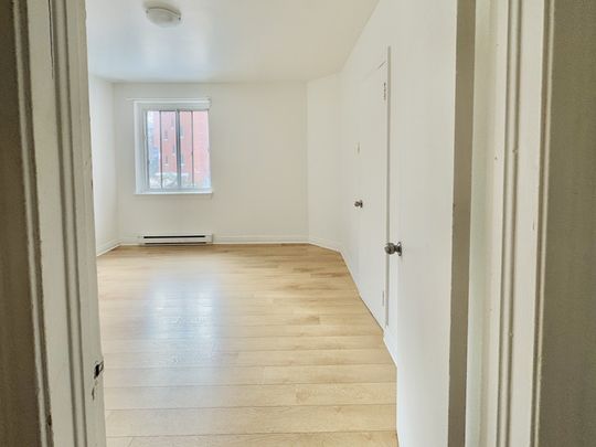 Unit 9: Entire unit - Photo 1