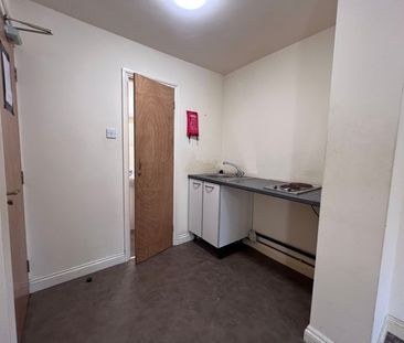 11 St. Marys Court, Shrewsbury - Photo 4