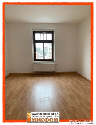 PREISWERTE 2-Zimmer-Dachgeschoss-Wohnung zu vermieten! - Foto 1